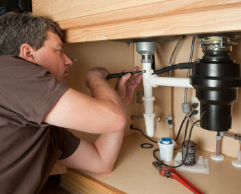 Fitting a kitchen sink